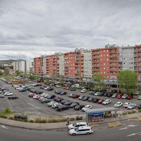 City Kvart Na Dan Podgoriţa Exterior foto